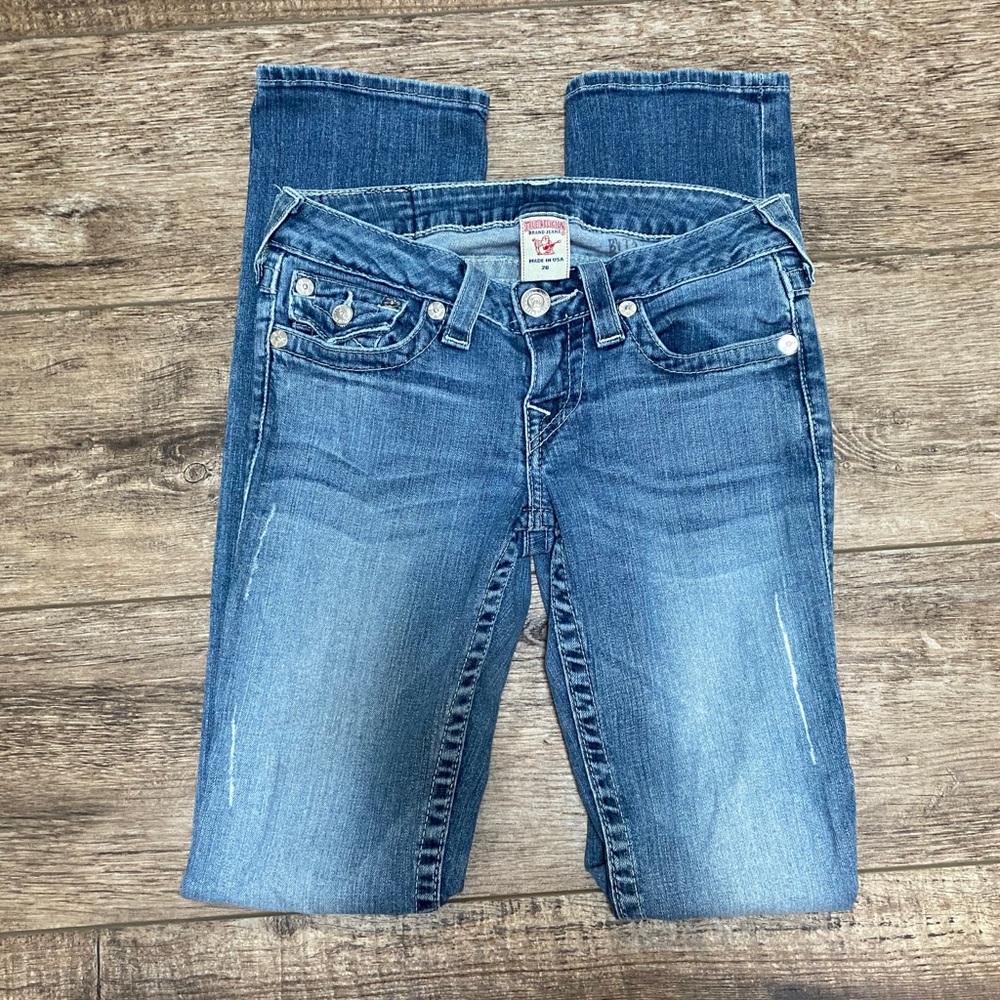 Size 26 embellished pocket True Religion jeans